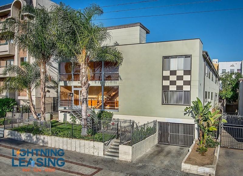 945 S Carondelet St #10D - Photo 6 of 6