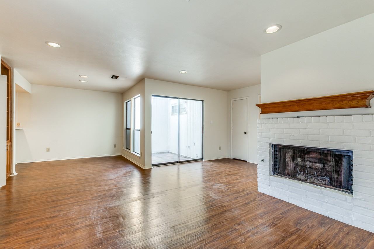 3007 Allister St - Photo 2 of 14