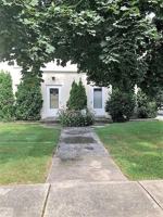 featured image of 116 Crosby St #L