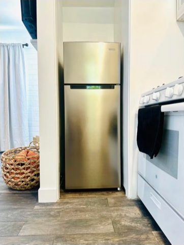 187 W Center St #5 - Photo 7 of 20