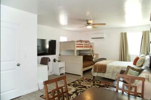 featured image of 187 W Center St #6