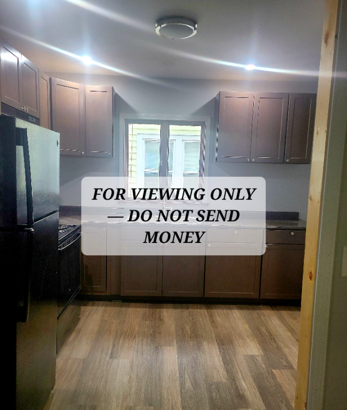 352 Post Ave - Photo 2 of 12