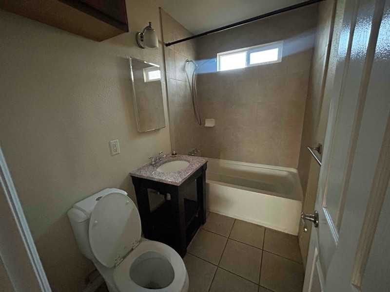 3786 Taft St - Photo 6 of 7