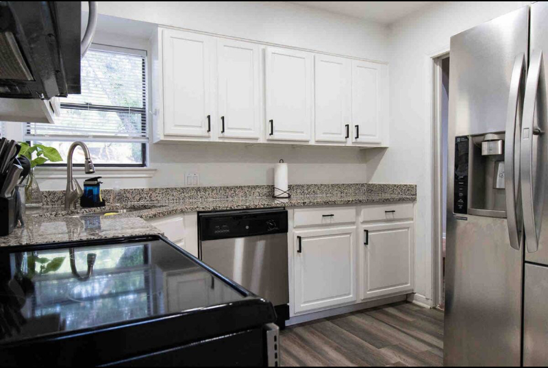 15403 Long Creek St - Photo 4 of 20