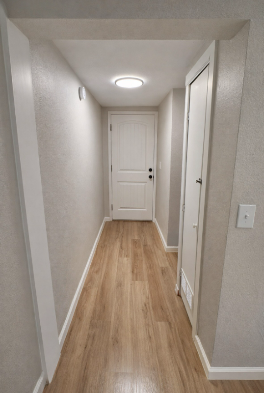 1126 E Moreno Ave - Photo 4 of 6