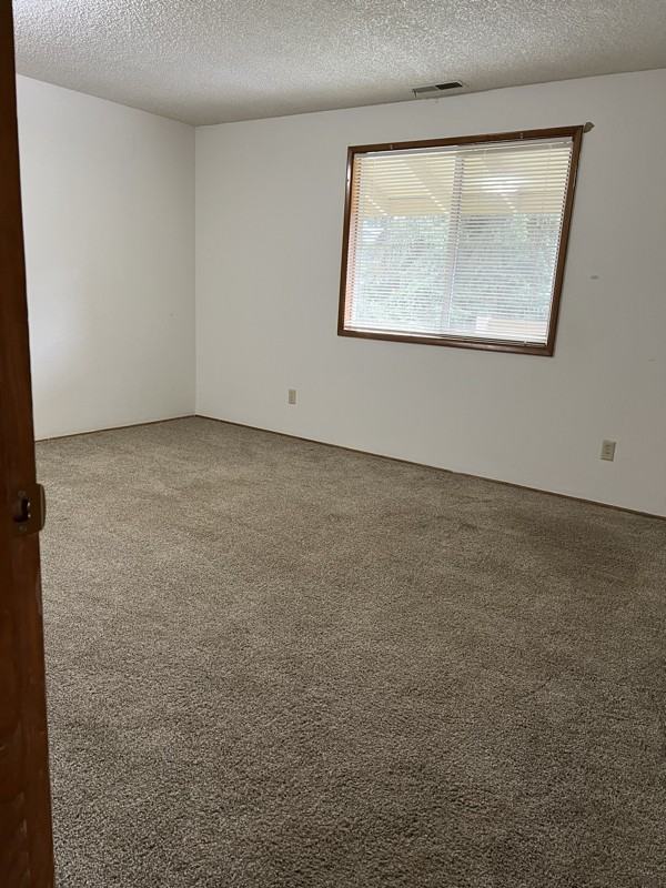 2161 Nomad Ct Se #2161 - Photo 7 of 8