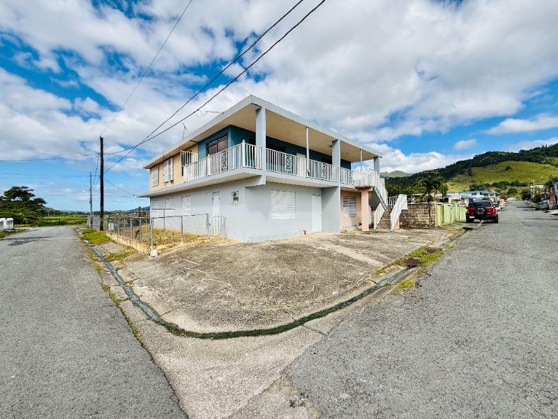 348 Calle 13 #1LEFT - Photo 2 of 14