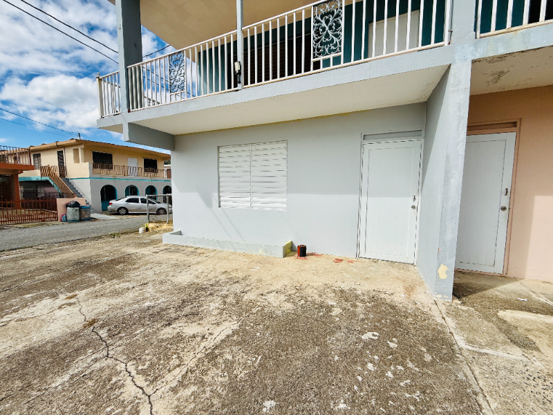 348 Calle 13 #1LEFT - Photo 4 of 14