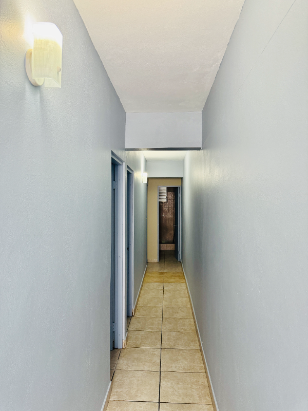 348 Calle 13 #1LEFT - Photo 6 of 14