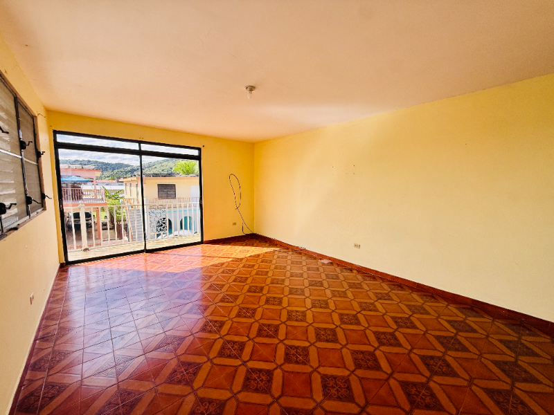 348 Calle 13 #3-2ndFL - Photo 3 of 17