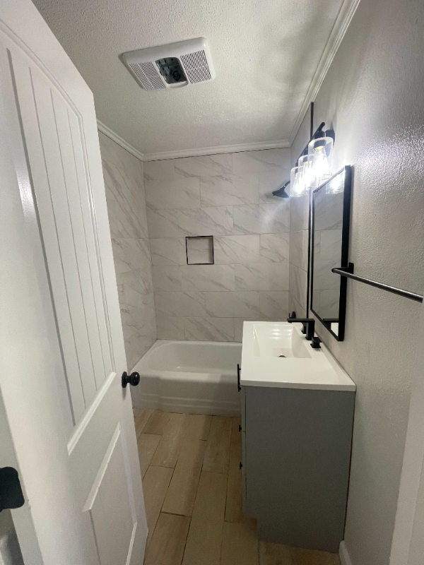 1604 S Denver Ave - Photo 3 of 4