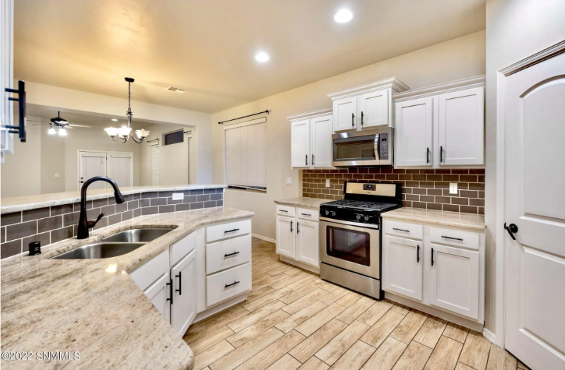 3933 Agua Duro Dr - Photo 2 of 18