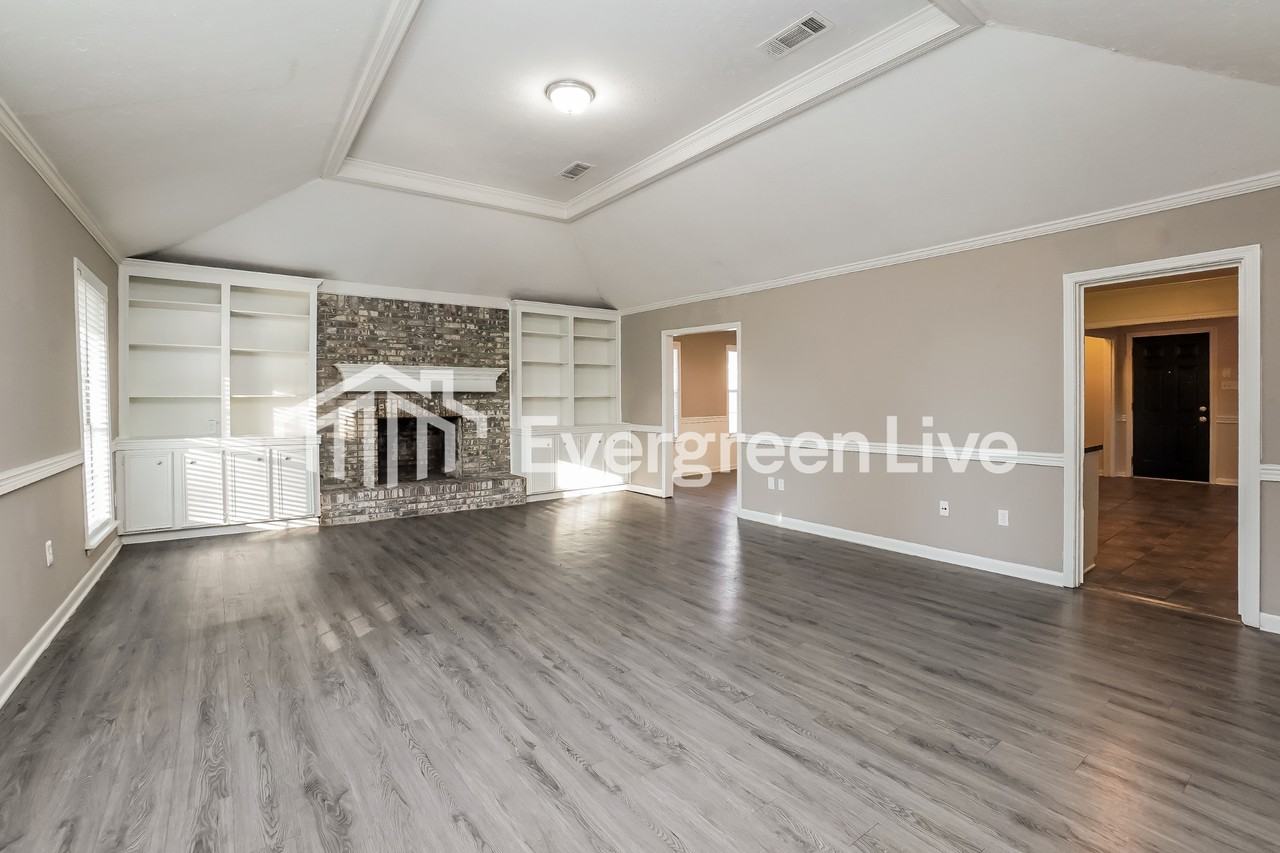 102 Brookhill Cv - Photo 3 of 15