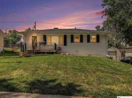 featured image of 9418 Meredith Ave