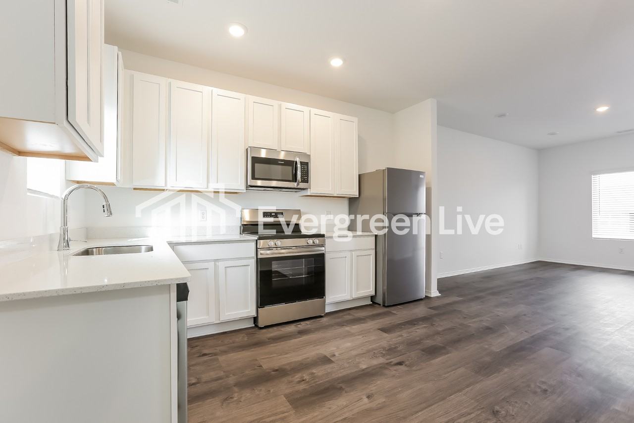 1255 Tsar Rd - Photo 6 of 15