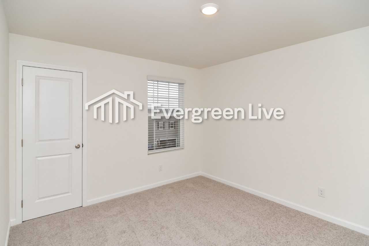 3572 Fellowship Rd - Photo 2 of 15