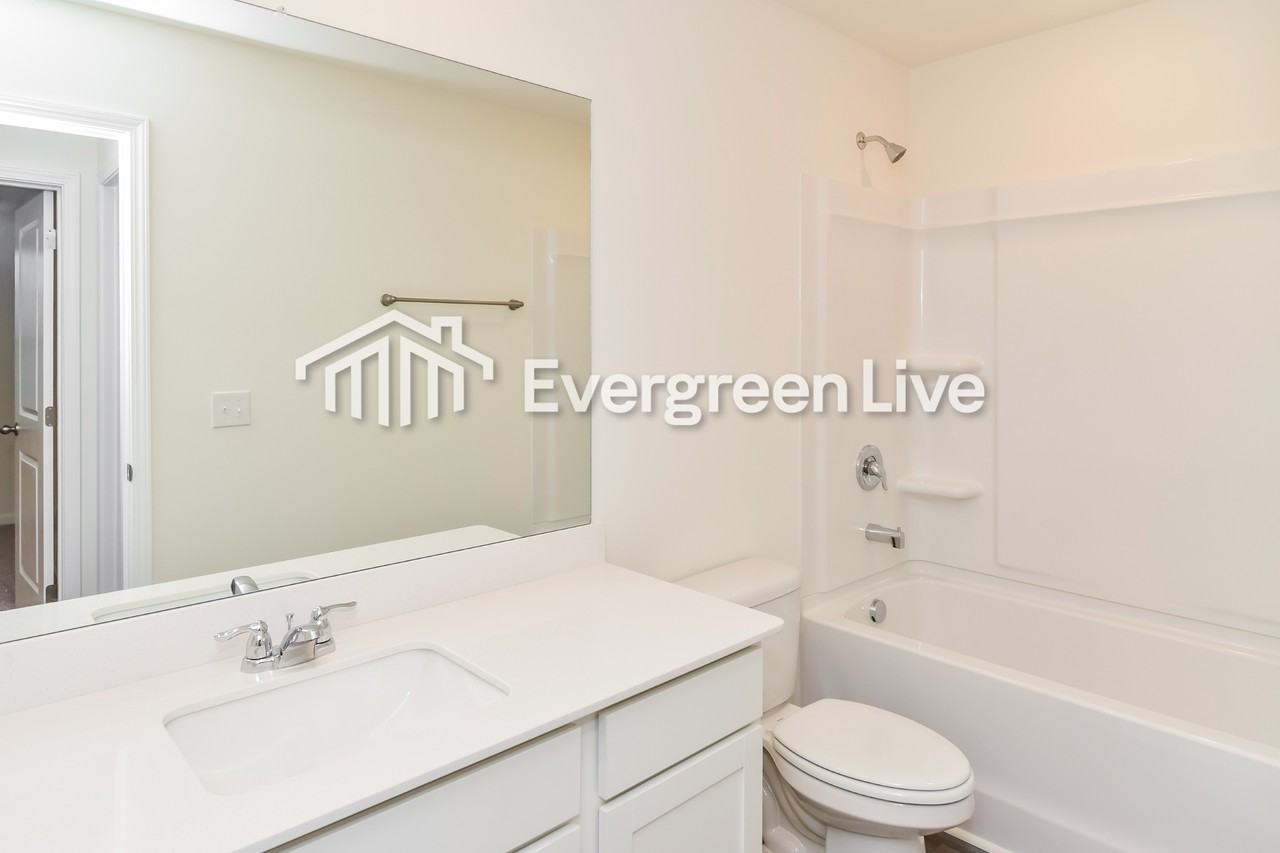 3572 Fellowship Rd - Photo 5 of 15