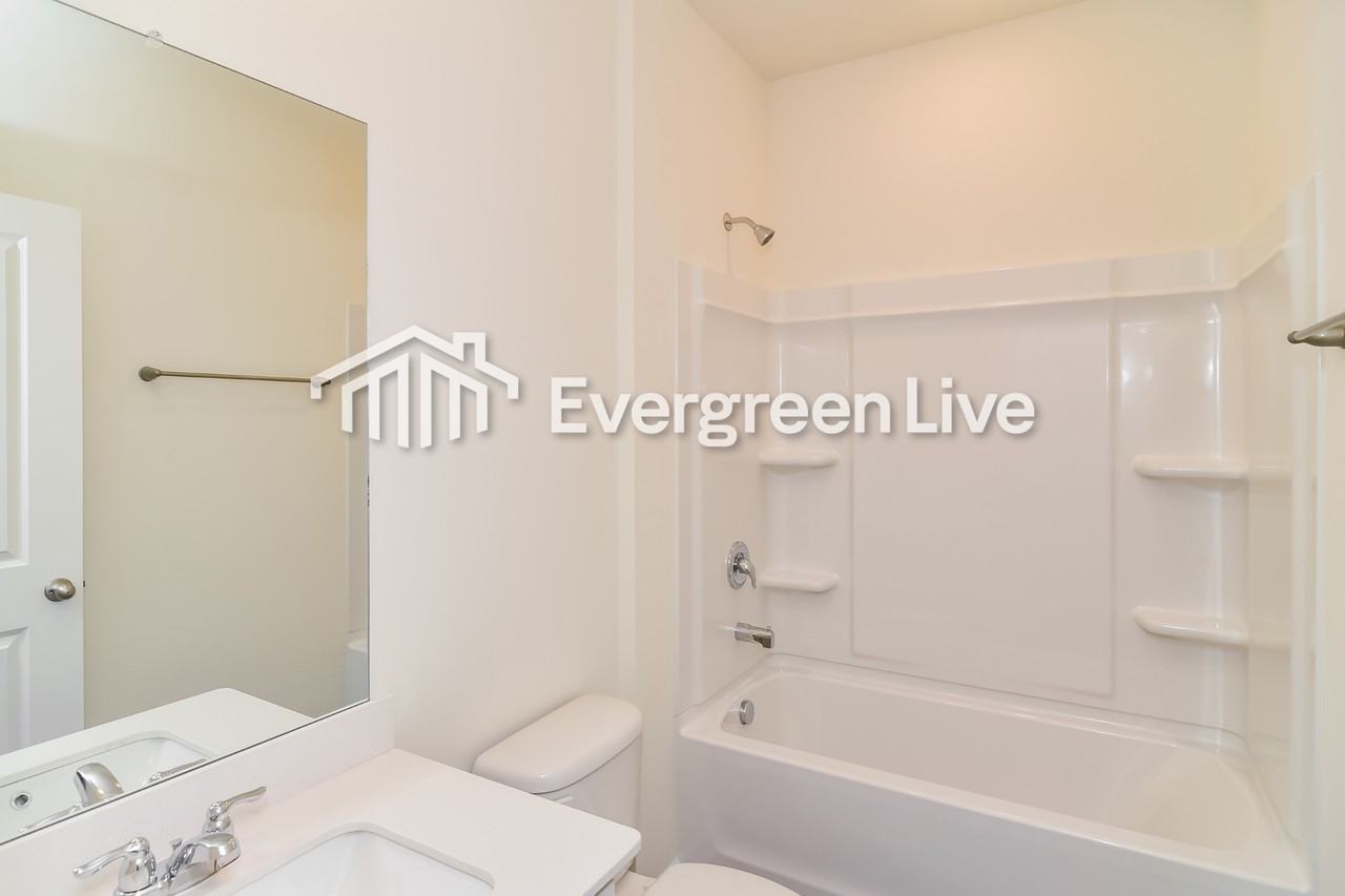 3572 Fellowship Rd - Photo 6 of 15