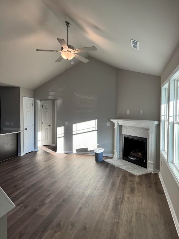 307 Grand Oaks Dr - Photo 2 of 17