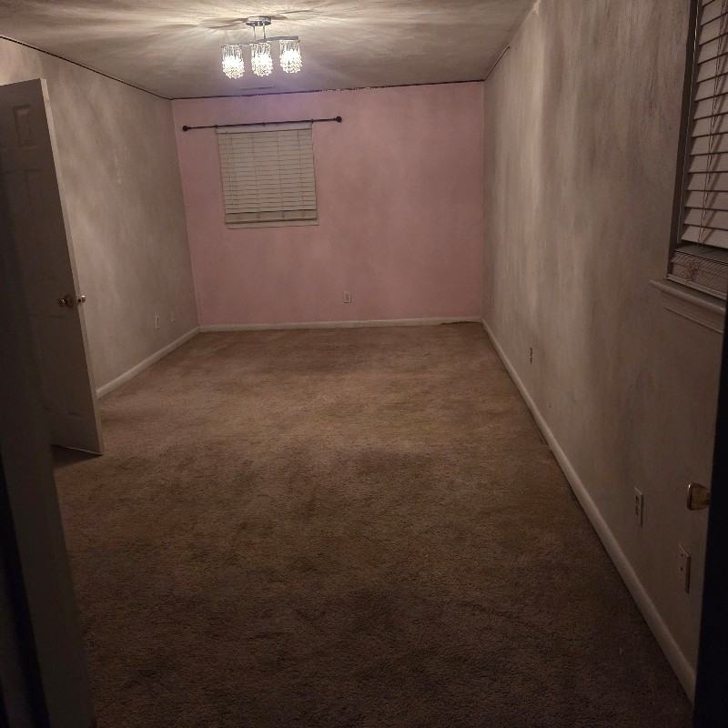 2929 Hilton Ave - Photo 4 of 10