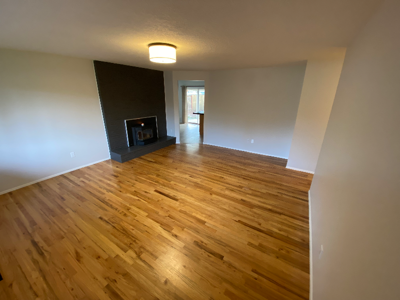 10375 Sw Johnson St - Photo 2 of 11