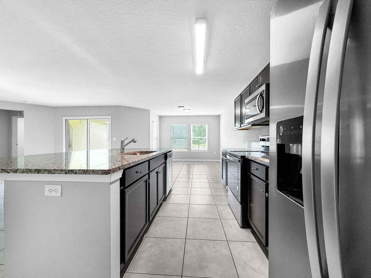 9116 Open Field Rd - Photo 5 of 35