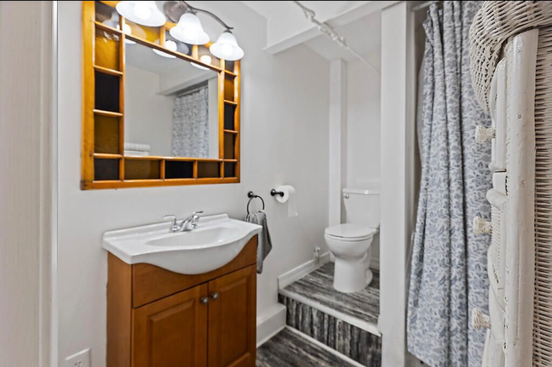 35 Bangor Rd #3 - Photo 4 of 6