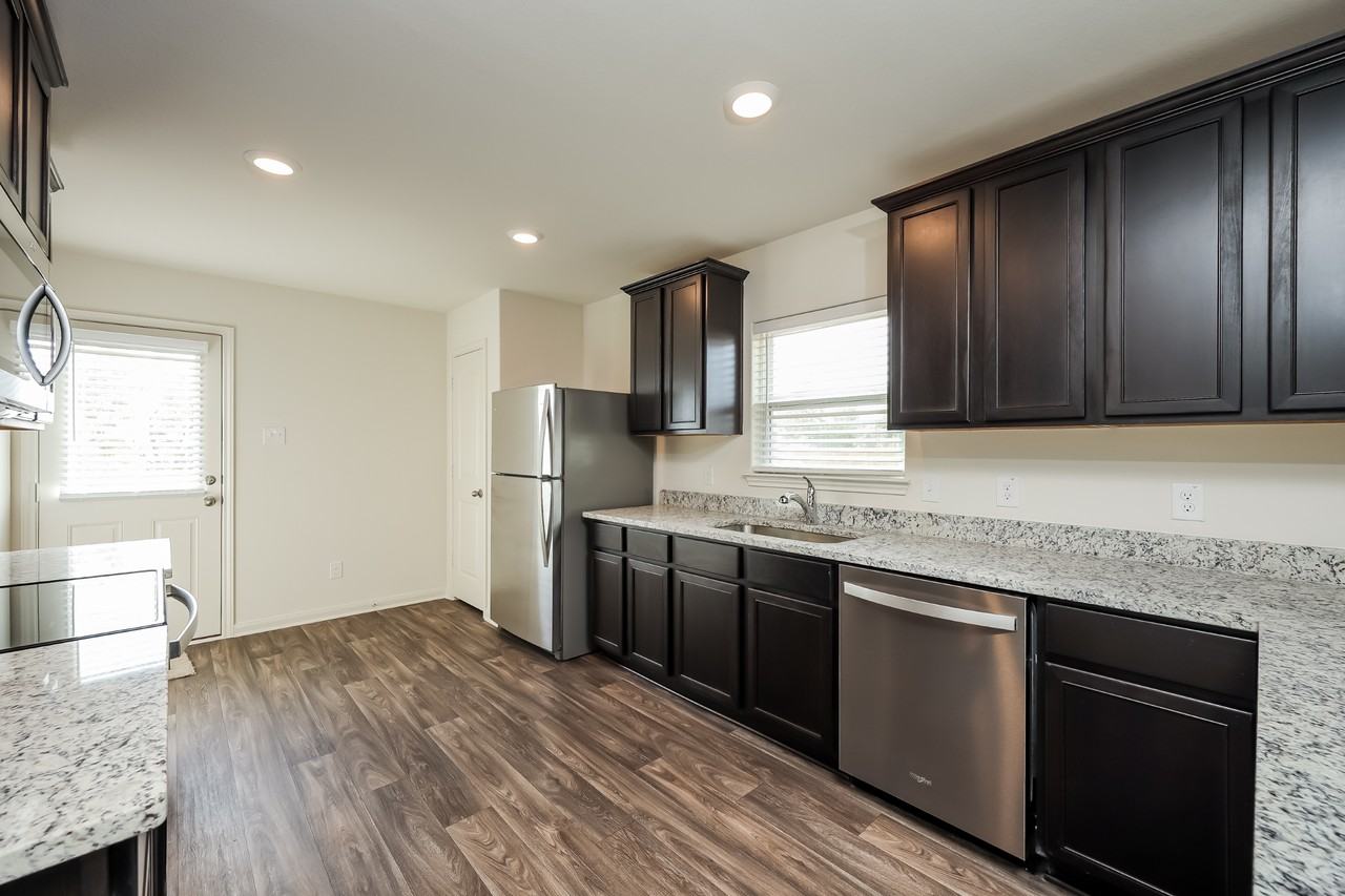 12036 Claudette St - Photo 7 of 18