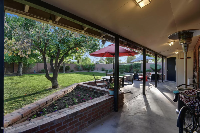 2519 E Montecito Ave - Photo 6 of 16