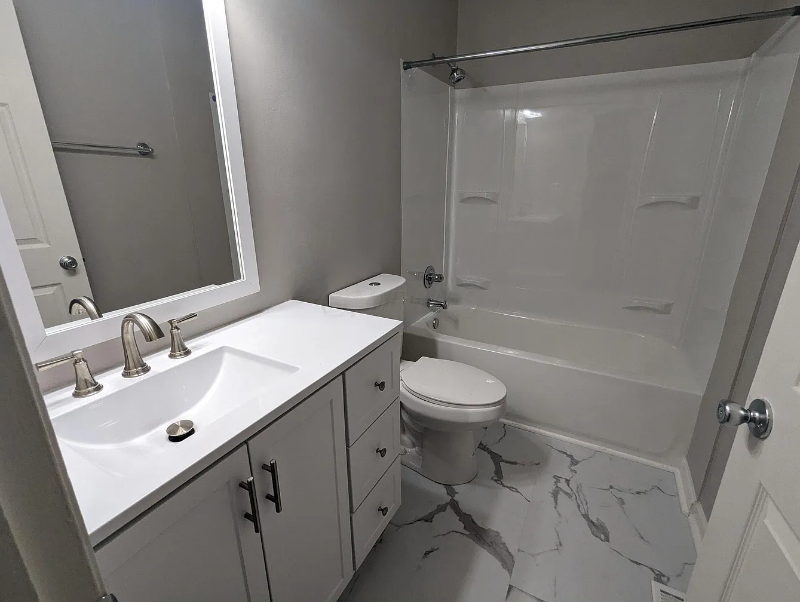 5730 Crossing Ct #1 - Photo 5 of 10