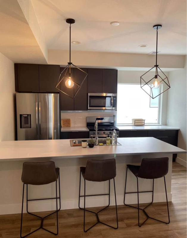 1173 S Reed St - Photo 3 of 13