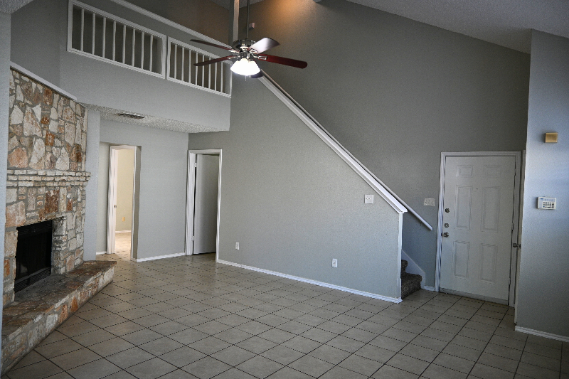 3138 Smoke Crk - Photo 6 of 20