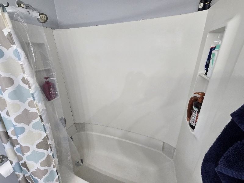 1042 Lessing St - Photo 6 of 20