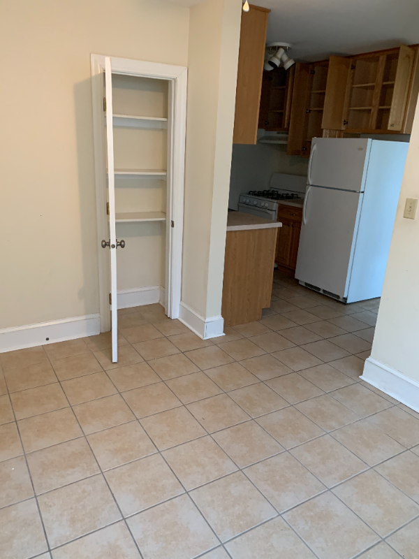 1880 Grand Ave #B - Photo 4 of 7