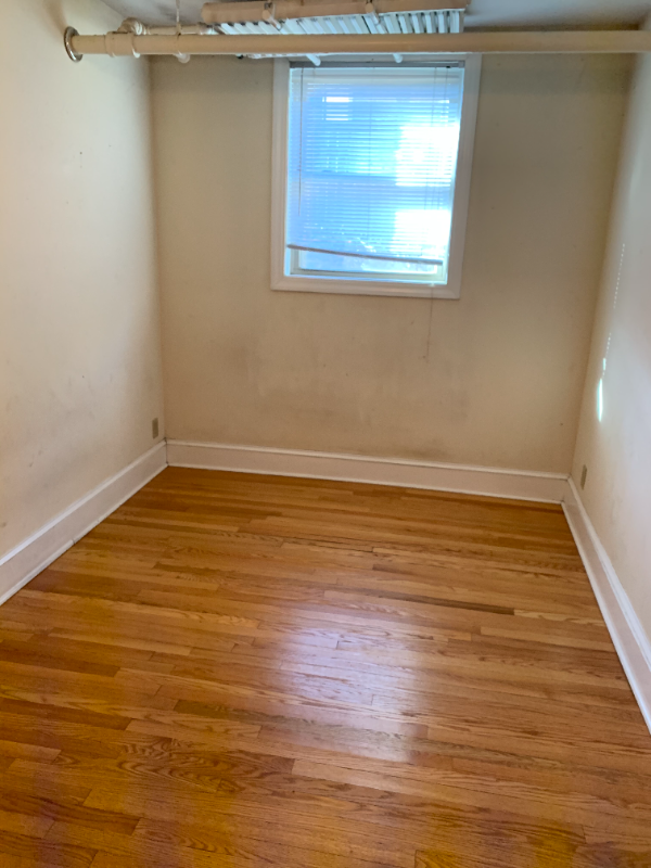 1880 Grand Ave #B - Photo 5 of 7