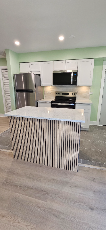 223 Washington Sq #D - Photo 2 of 10