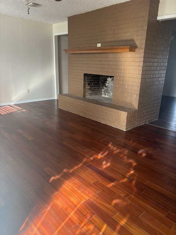 219 Rosemary St - Photo 3 of 20