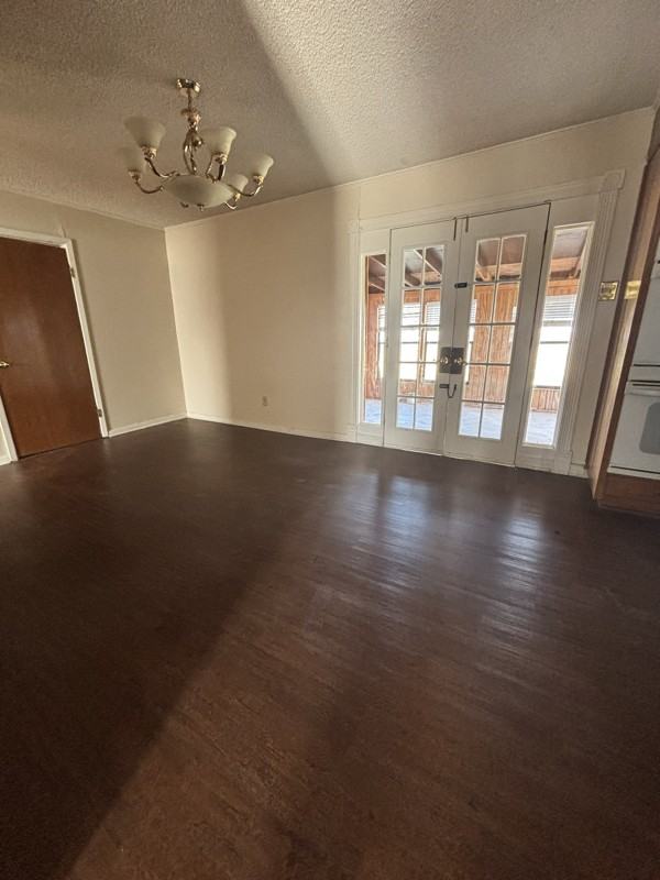 219 Rosemary St - Photo 7 of 20