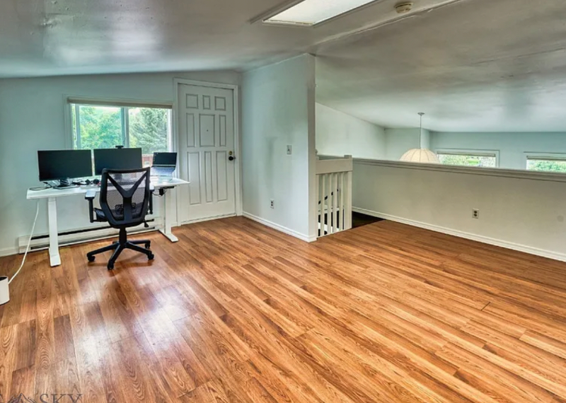 1805 S Rouse Ave - Photo 3 of 18