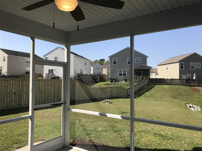 9745 Seed St - Photo 2 of 14