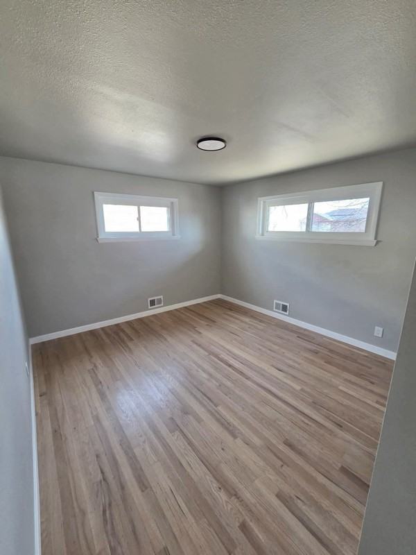 7831 Shoshone St - Photo 6 of 12