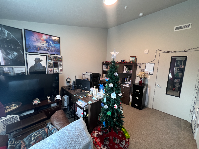 67 W Center St - Photo 3 of 13