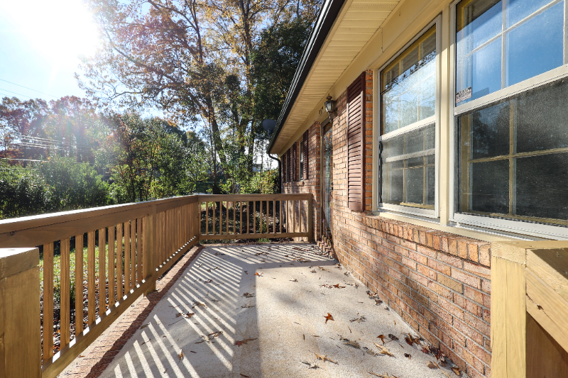 937 Green Circle Dr - Photo 5 of 45