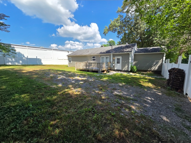 247 W Young High Pike - Photo 4 of 18