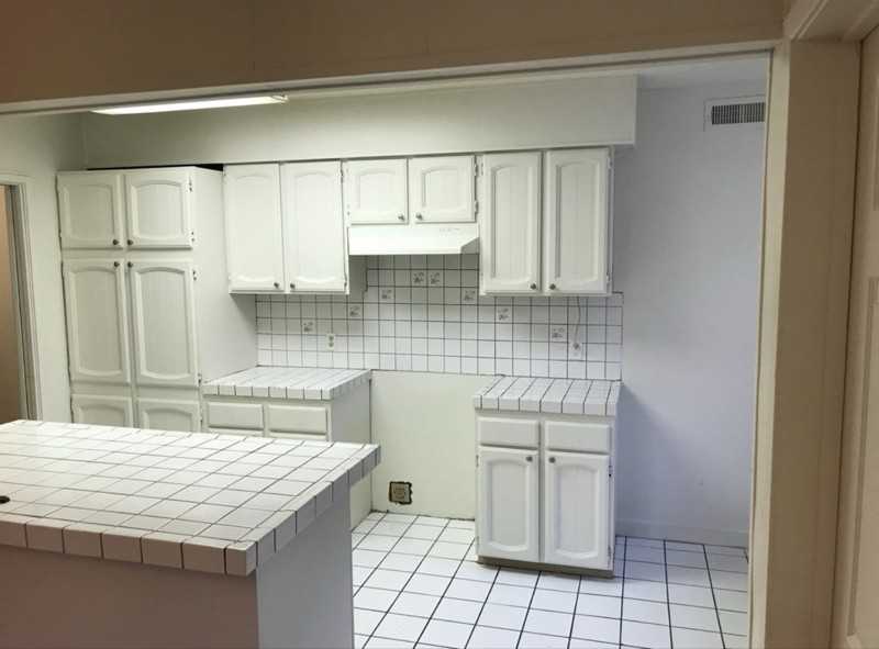 10063 Faywood St - Photo 4 of 33