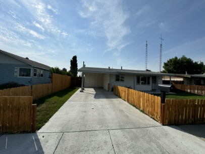 609 S C St - Photo 2 of 14