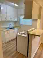 featured image of 12414 Dunrobin Ave #4