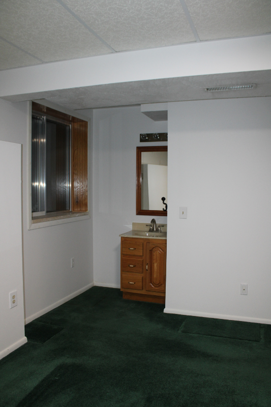 1470 9th St - Photo 4 of 17