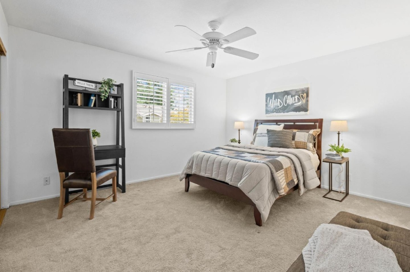 149 Redding Rd - Photo 6 of 15