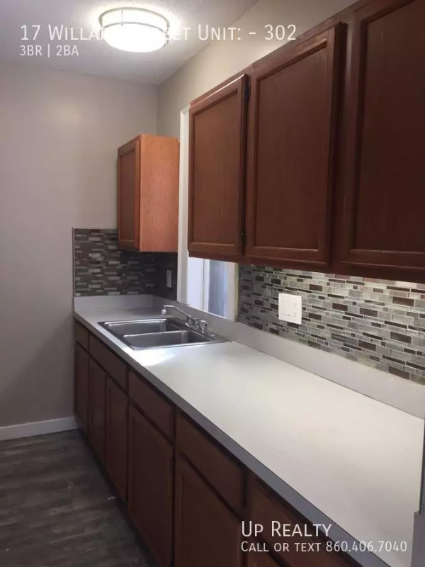 17 Willard St #21-108 - Photo 4 of 11